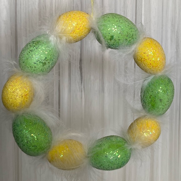 Easter 🐣 decorations 1 wreath, 1 yellow chick 🐥 - Picture 7 of 12